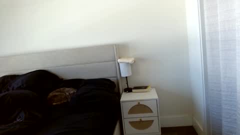 Yoshi online show from November 2025 06:19:02 PM