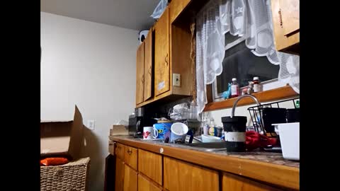 Snapshot of therizzler_1_of_1 chatting on December 2024 12:38:02 PM therizzler_1_of_1 online show from December 2024 12:38:02 PM