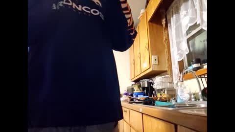 Snapshot of therizzler_1_of_1 chatting on January 2025 05:08:02 AM therizzler_1_of_1 online show from January 2025 05:08:02 AM