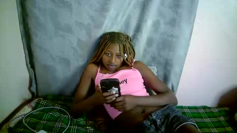 hearty online show from November 2025 09:03:02 PM