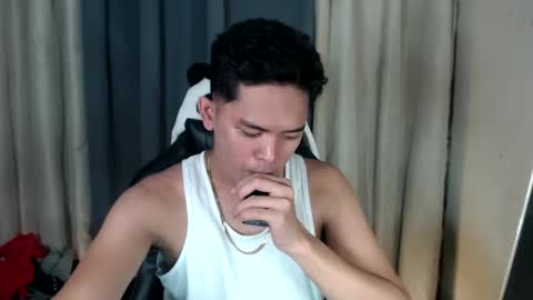 Snapshot of thesexualizer chatting on January 2025 02:14:01 AM jae online show from January 2025 02:14:01 AM