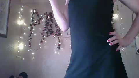 Snapshot of thesillymillie chatting on February 2025 08:14:02 PM sillymillie0 online show from February 2025 08:14:02 PM