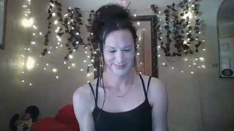 Snapshot of thesillymillie chatting on September 2025 07:47:01 PM sillymillie0 online show from September 2025 07:47:01 PM