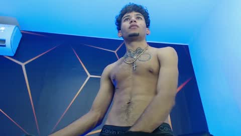 Snapshot of theskinny8inch_ chatting on January 2025 05:14:02 AM theskinny8inch_ online show from January 2025 05:14:02 AM