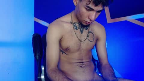 Snapshot of theskinny8inch_ chatting on February 2025 08:24:02 AM theskinny8inch_ online show from February 2025 08:24:02 AM