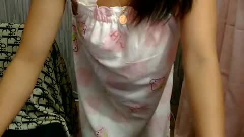 thessssy online show from June 2026 01:47:01 PM
