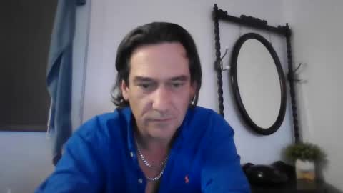 Snapshot of thestardad394997 chatting on May 2026 11:32:01 PM thestardad394997 online show from May 2026 11:32:01 PM
