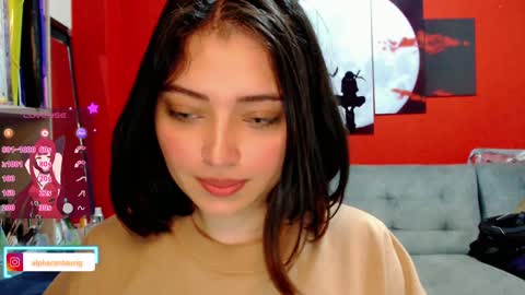 Snapshot of thesweethari chatting on January 2025 06:49:02 AM I dont do real meetings My bio online show from January 2025 06:49:02 AM