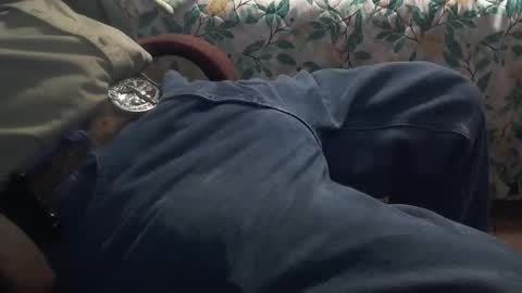 Snapshot of thetnguy chatting on December 2025 10:04:01 PM thetnguy online show from December 2025 10:04:01 PM