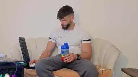 TheTop online show from November 2025 06:06:01 PM