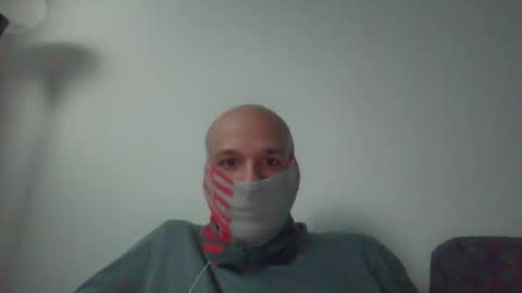 Snapshot of thetubedscarfguy chatting on February 2026 07:36:02 AM Scarf guy online show from February 2026 07:36:02 AM