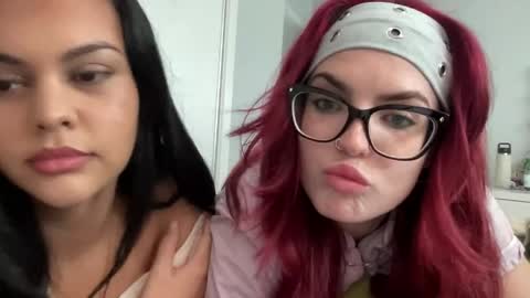 violettt online show from May 2026 01:56:01 AM