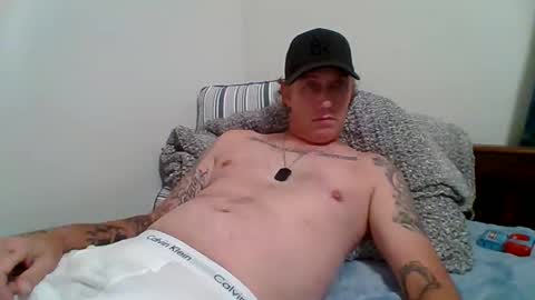 Snapshot of thezosk chatting on December 2025 07:03:01 AM The ZoSk online show from December 2025 07:03:01 AM