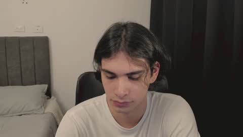 thiaan__ online show from December 2024 03:55:02 AM