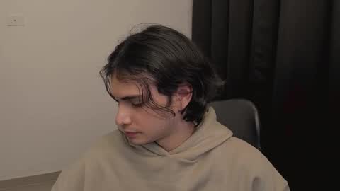 thiaan__ online show from February 2025 02:01:01 AM