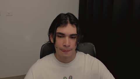 thiaan__ online show from February 2025 09:32:01 PM