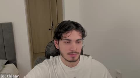 thiaan__ online show from September 2025 03:39:02 AM