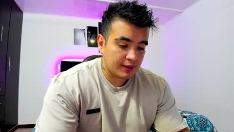 Snapshot of thiago_cp01 chatting on December 2024 04:50:02 AM Thiago online show from December 2024 04:50:02 AM