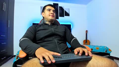 Thiago online show from March 2026 07:13:01 AM