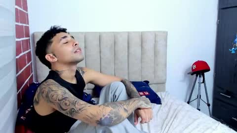 thiago_mille online show from June 2026 05:25:01 AM