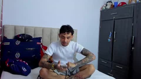 thiago_mille online show from August 2026 04:03:02 AM