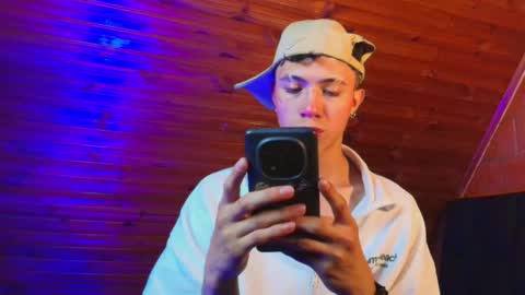 Snapshot of thiago_n_sam chatting on November 2025 11:37:02 PM thiago_n_sam online show from November 2025 11:37:02 PM