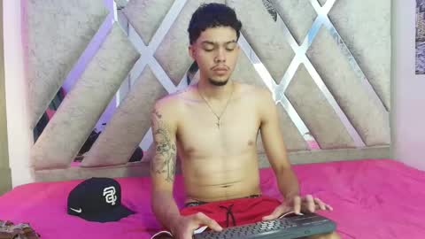 Thiago online show from May 2026 08:07:01 PM