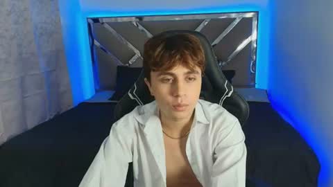 Thiago online show from July 2026 08:44:01 PM