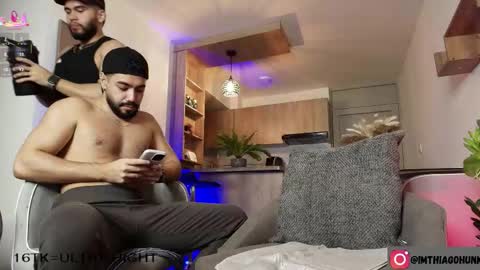 THIAGO online show from November 2025 03:39:01 AM