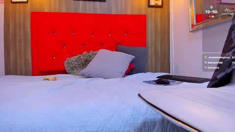 Snapshot of thiagomez17 chatting on January 2025 03:35:02 PM Thia Gomez online show from January 2025 03:35:02 PM