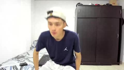 Snapshot of thiagowells_ chatting on December 2024 12:46:02 AM Thiago Wells online show from December 2024 12:46:02 AM