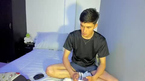 Snapshot of thiagowells_ chatting on October 2025 08:51:01 PM Thiago Wells online show from October 2025 08:51:01 PM