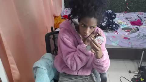 thiana_horny online show from June 2026 02:15:01 PM