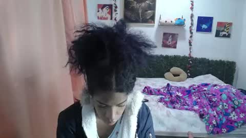thiana_horny online show from June 2026 01:25:02 PM