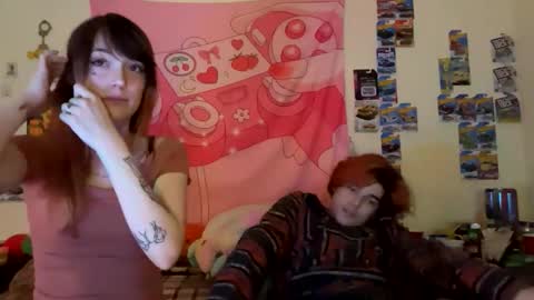 Snapshot of thick_as_fook chatting on December 2025 06:17:02 AM thick_as_fook online show from December 2025 06:17:02 AM