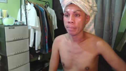 Snapshot of thick_bigcock13 chatting on October 2025 02:09:02 AM gil online show from October 2025 02:09:02 AM