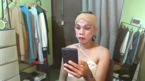 Snapshot of thick_bigcock13 chatting on November 2025 11:21:02 AM gil online show from November 2025 11:21:02 AM