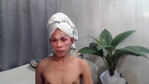 Snapshot of thick_bigcock13 chatting on March 2026 01:21:01 AM gil online show from March 2026 01:21:01 AM