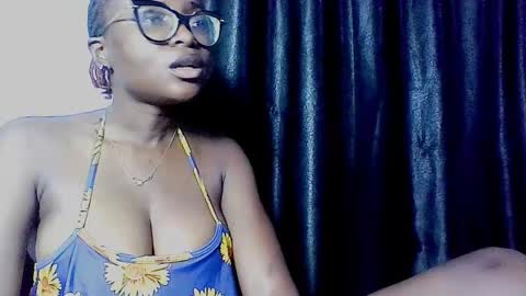 Jenny online show from October 2025 04:15:02 PM