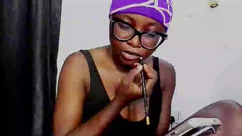 Jenny online show from October 2025 09:36:01 PM