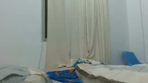 Snapshot of thick_jojo chatting on December 2024 09:29:02 PM Call me Taliee online show from December 2024 09:29:02 PM