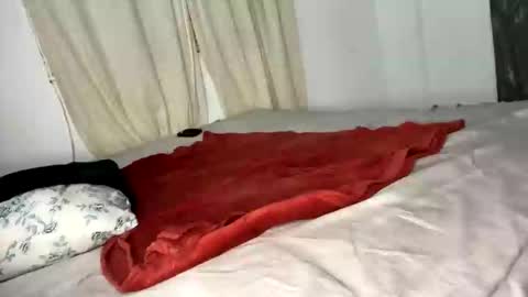 Snapshot of thick_jojo chatting on January 2025 04:18:02 AM Call me Taliee online show from January 2025 04:18:02 AM