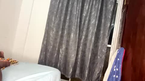 Snapshot of thick_jojo chatting on February 2025 12:59:01 AM Call me Taliee online show from February 2025 12:59:01 AM