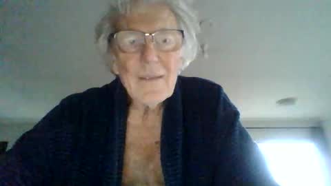 Snapshot of thickcockat71 chatting on April 2026 07:58:01 PM Thickcockat71 online show from April 2026 07:58:01 PM