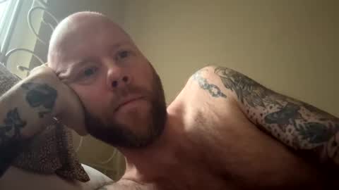 Snapshot of thickcockcali chatting on February 2025 04:47:01 PM CaliLove916 online show from February 2025 04:47:01 PM