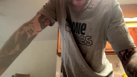 Snapshot of thickcockcali chatting on February 2025 05:33:01 PM CaliLove916 online show from February 2025 05:33:01 PM