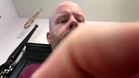 Snapshot of thickcockcali chatting on March 2025 06:33:01 PM CaliLove916 online show from March 2025 06:33:01 PM