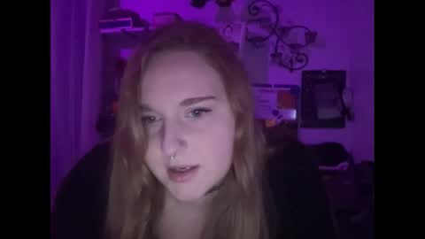 Snapshot of thickgingergoddess chatting on December 2024 03:21:02 AM Ariel online show from December 2024 03:21:02 AM