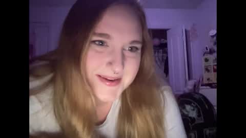 Snapshot of thickgingergoddess chatting on January 2025 06:40:01 AM Ariel online show from January 2025 06:40:01 AM