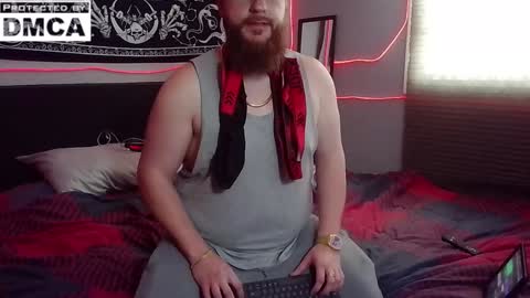 ThickHandsomeMan online show from January 2025 03:17:02 PM